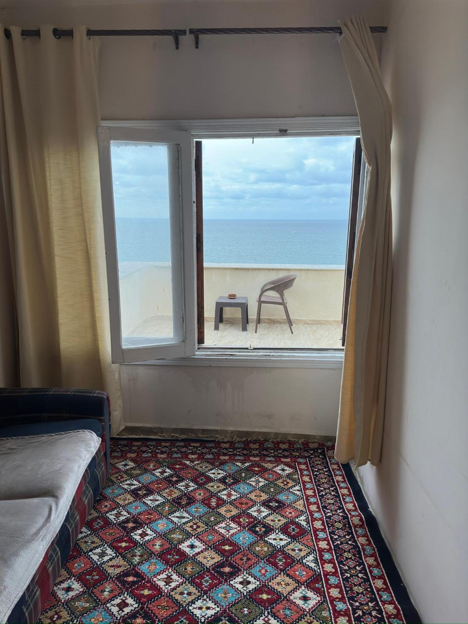 Проживание в семье Haidar House A Private For Men Only At Shared غرف خاصه للرجال فقط